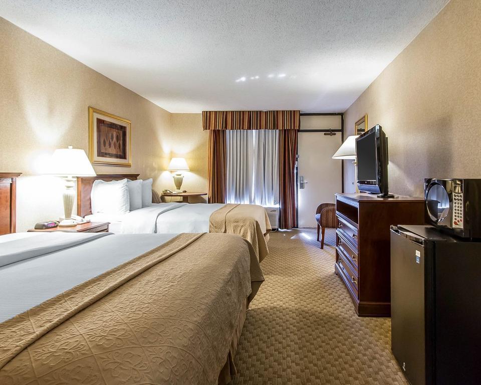 Quality Inn Exit 4 Clarksville Extérieur photo